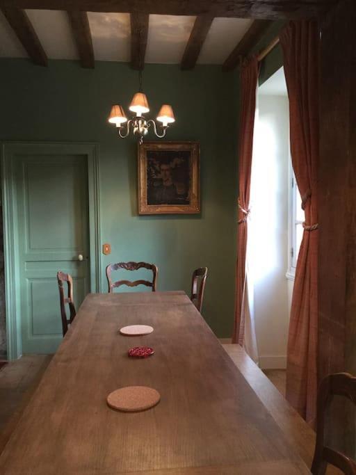 La Ferme Du Chateau Fauguernon Eksteriør bilde